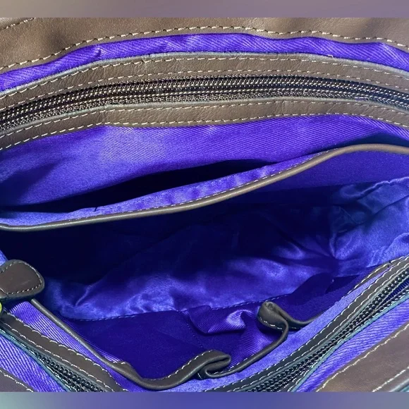 NWT - Beautiful Sharif Safari Orchid Flap-Over Crossbody with Lion's Head Detail